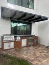 Outdoorkitchen 10 ft · Cinnamon Walnut · Bull 30" Outlaw LP - full view