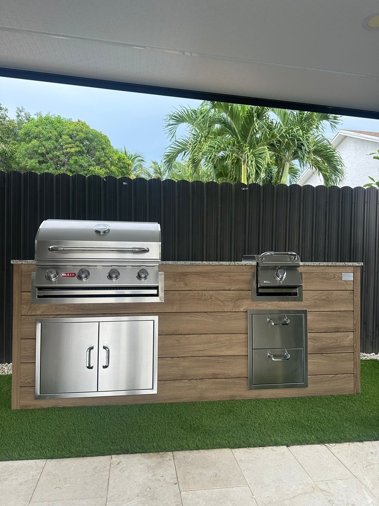 Perello Patio 7 ft Outdoor Kitchen · Bull Outlaw 30" · Weather Pro - full view