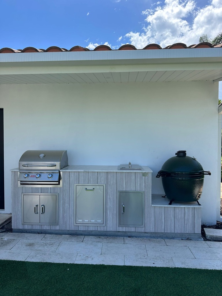 Perello Patio 8 ft Outdoor Kitchen · Bull Steer 25" · Weather Pro - full view
