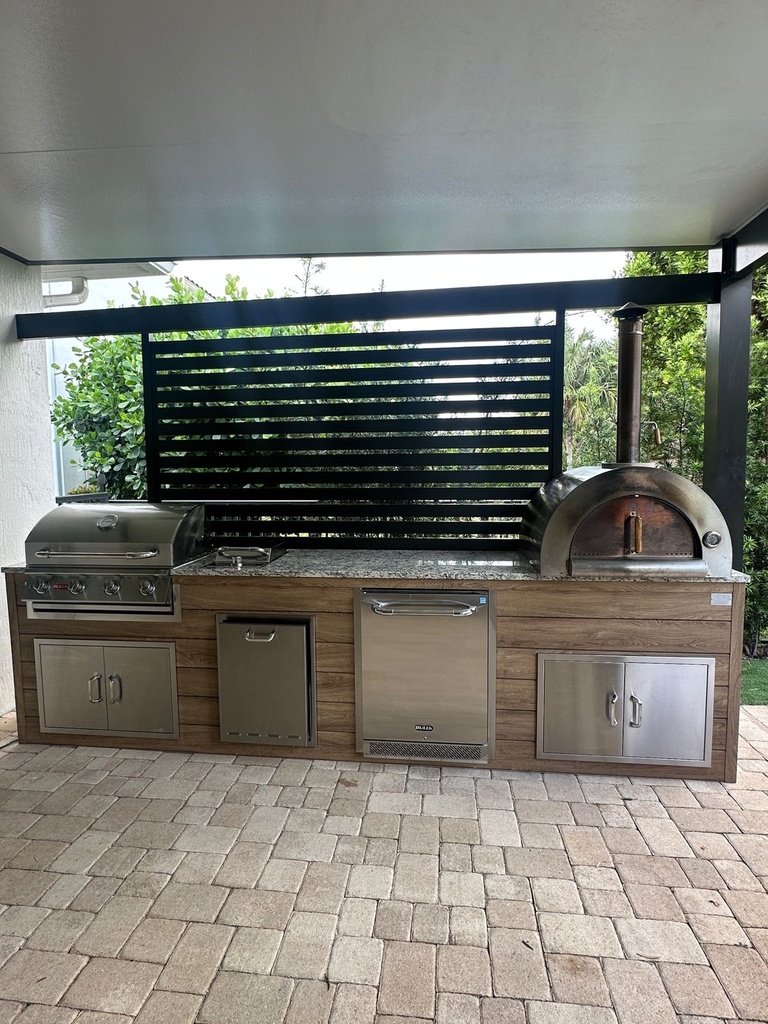 Outdoorkitchen 10 ft · Barrel Oak · Bull Outlaw 30-Inch 4-Burner Built-In Propane Gas Grill - full view