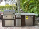 Outdoorkitchen 8 ft · Modern Walnut · Bull Bison Premium Built-In Charcoal Grill - full view