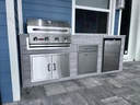 Outdoorkitchen 8 ft · Barnboard Grey · Bull Outlaw 30-Inch 4-Burner Built-In Propane Gas Grill - full view