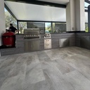 Outdoorkitchen 14 ft · Barnboard Grey · Bull 30" Angus LP
