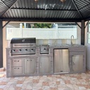 Outdoorkitchen 9 ft · Barnboard Grey · Bull 30" Outlaw LP