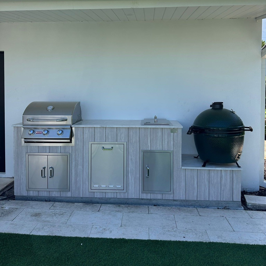Outdoorkitchen 8 ft · Atlantic White · Bull 24" Steer Premium LP