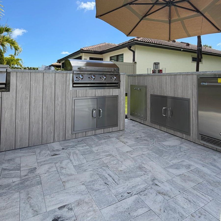 Outdoorkitchen 16 ft · Beachwood Grey · Bull 30" Griddle Commercial LP · L-Shape