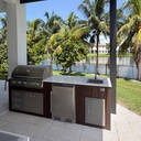 Outdoorkitchen 8 ft · Barrel Oak · Blaze BLZ-5LTE3