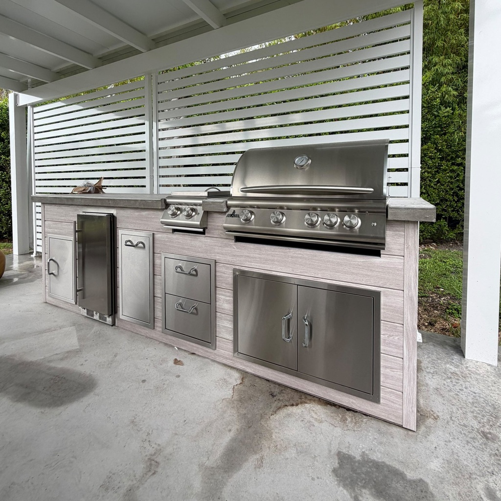 Outdoorkitchen 9 ft · Atlantic White · Blaze BLZ-4LTE3