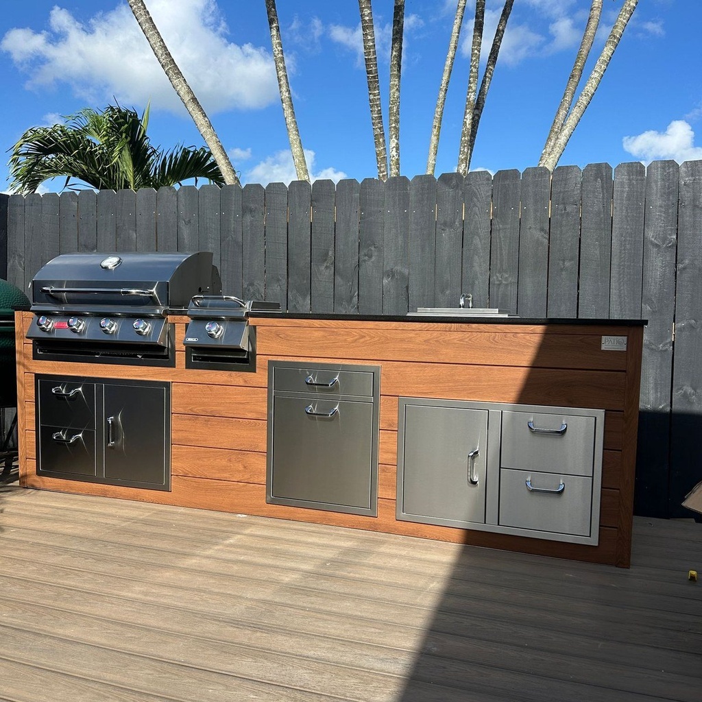 Outdoorkitchen 9 ft · Cinnamon Walnut · Bull Outlaw 30-Inch 4-Burner Built-In Propane Gas Grill