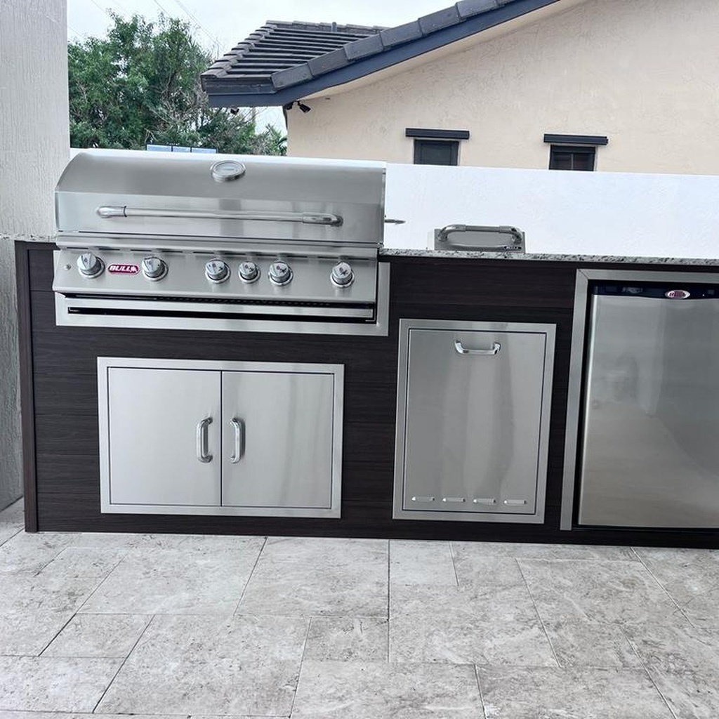 Outdoorkitchen 9 ft · Black · Bull Brahma 38-Inch 5-Burner Built-In Propane Gas Grill