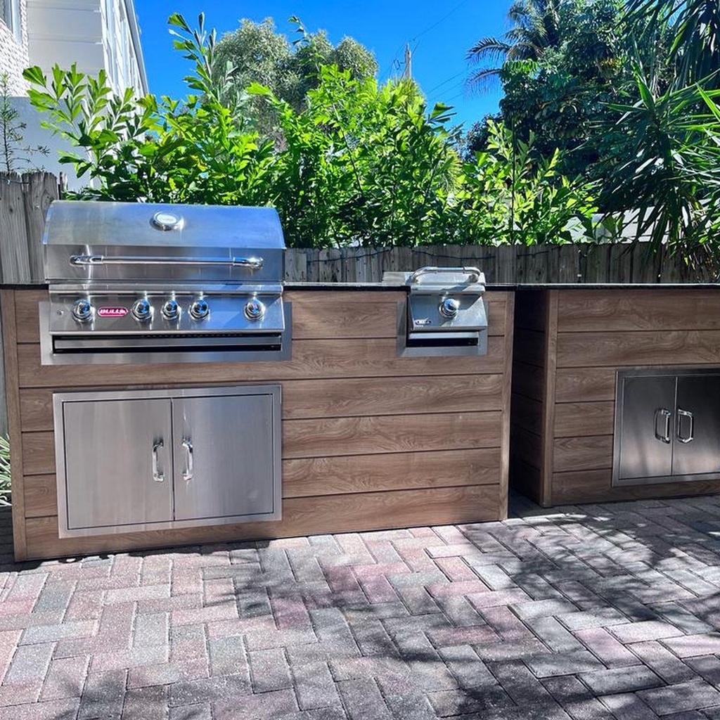 Outdoorkitchen 9 ft · Barrel Oak · Bull Angus 30-Inch 4-Burner Built-In Propane Gas Grill