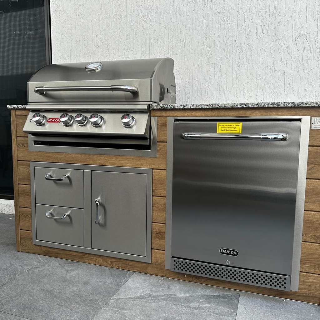 Outdoorkitchen 6 ft · Barrel Oak · Bull Angus 30-Inch 4-Burner Built-In Propane Gas Grill