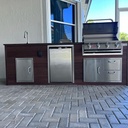 Outdoorkitchen 8 ft · Modern Walnut · Bull Outlaw 30-Inch 4-Burner Built-In Propane Gas Grill